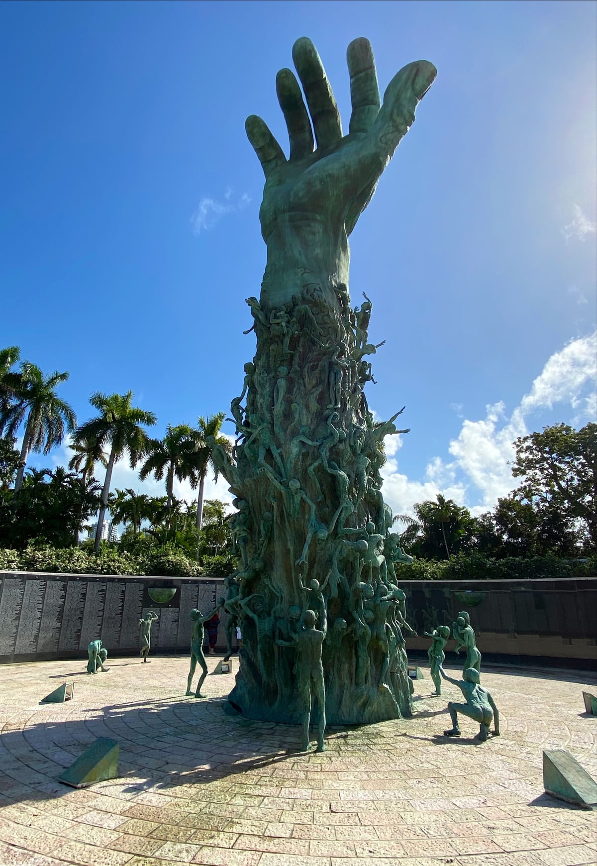 Holocaust Memorial Miami Beach